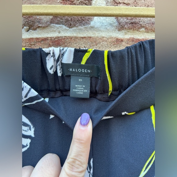 Halogen Relaxed Wide Leg Black Printed Pants Stretch Waist - Picture 3 of 4